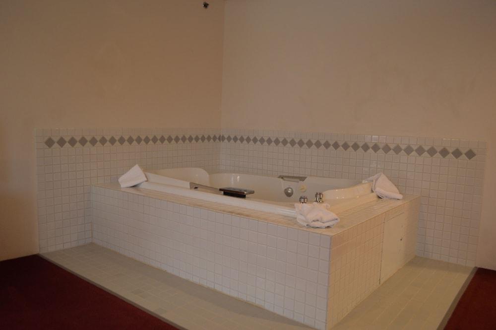 Super 8 by Wyndham Park Rapids Hotel Bagian luar foto